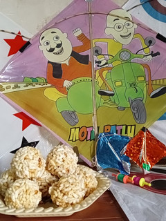 મમરા ના લાડુ (Mamara Ladoo Recipe In Gujarati) રેસીપી મુખ્ય ફોટો