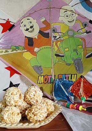 મમરા ના લાડુ (Mamara Ladoo Recipe In Gujarati) રેસીપી મુખ્ય ફોટો