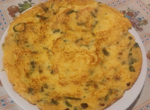 Una foto de Tortilla de Polenta sobrante con Verdeo
