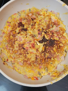A picture of Hash brown Egg Omelet.