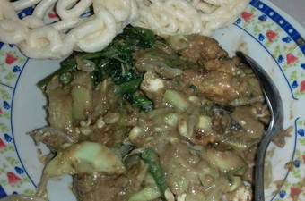 Cara Membuat Rujak Cingur ala saya Irit Untuk Jualan