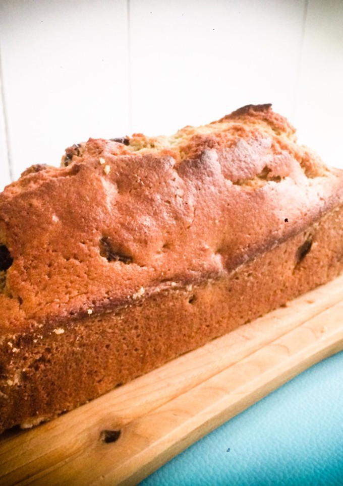 Una foto de Budín de avellanas y pasas de uvas