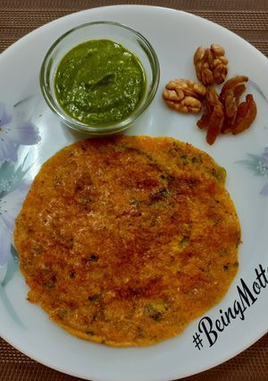 A picture of Oats-Poha Savoury Pancakes.