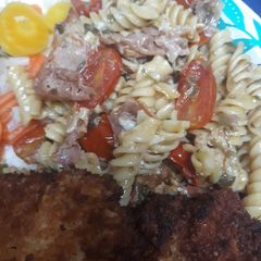 A picture of Maiale con Rotini.