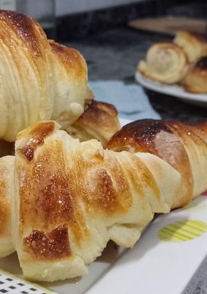 Una foto de Croissant al estilo casero 🥐