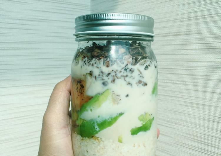 Resep Overnight Oat Super Kenyang yang Menggugah Selera