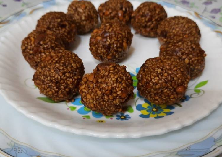 How to Make Super Quick Homemade Jaggery sesame seeds peanuts ladoo