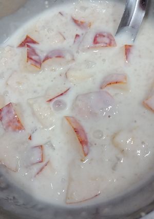 Hình của món Eat clean với yến mạch+yogurt+trái cây.