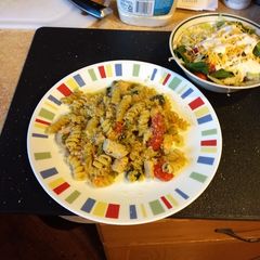 A picture of Butter garlic chicken pasta instant pot ip.