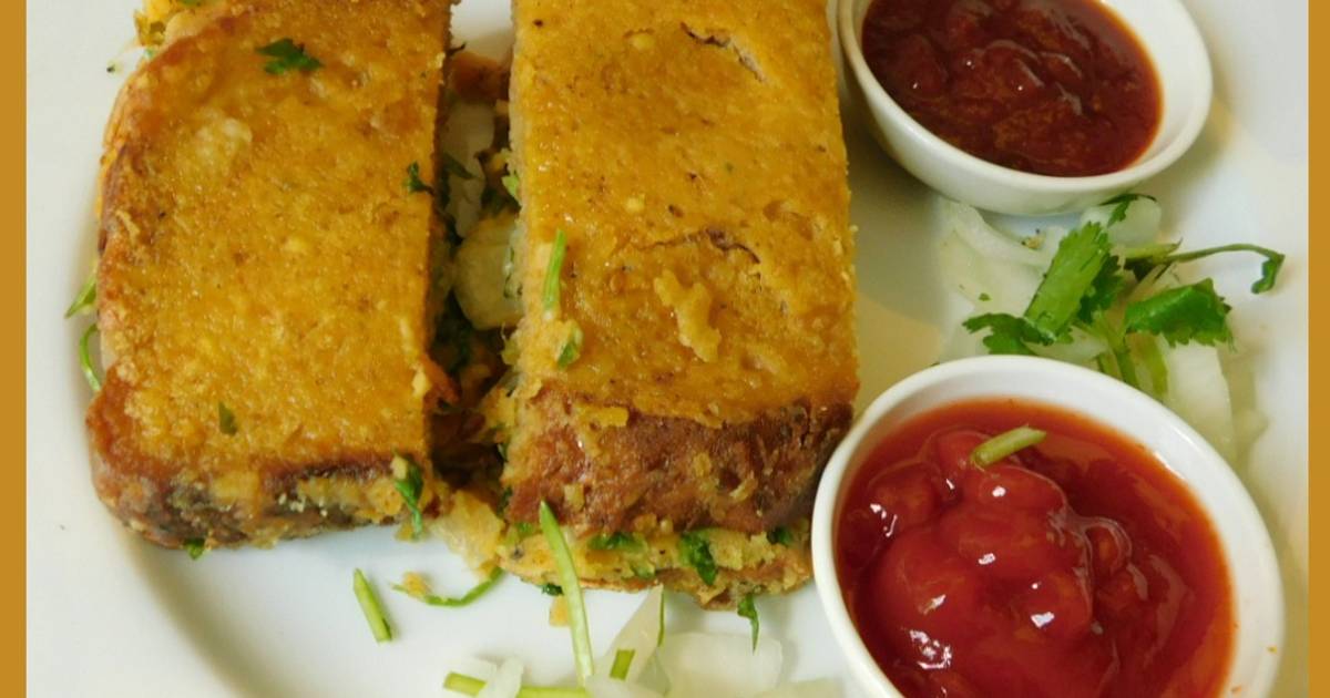 Pudla Sandwich (Mumbai Zaveri Bazaar's Famous Bread Pudla) Recipe by