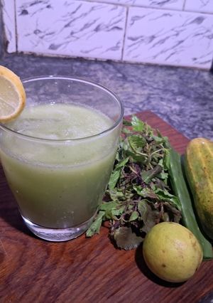 A picture of Aloe vera cucumber juice.