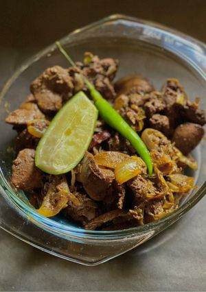 A picture of Chicken Liver Fry.