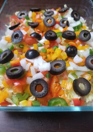 મેક્સીકન 7 લેયર ડીપ રેસીપી મુખ્ય ફોટો