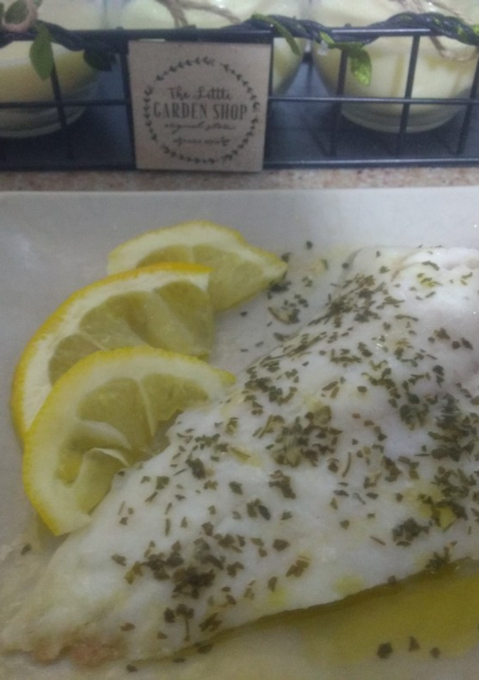Una foto de Merluza al limón en el microondas