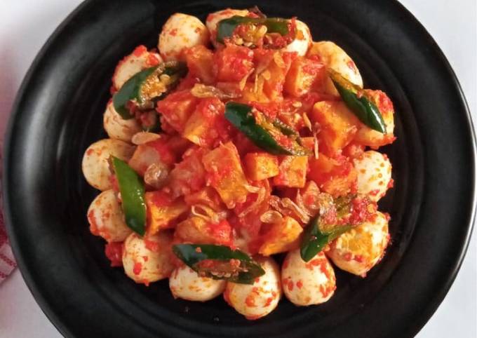 Sambalado Telur Puyuh Kentang