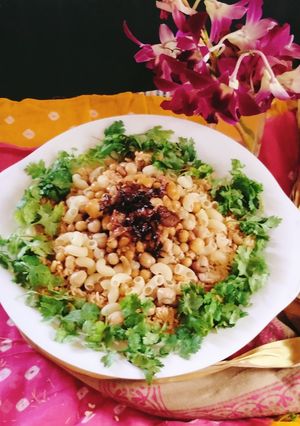A picture of Koshari.