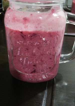 Una foto de Batido 🥤 de Mora con ciruela