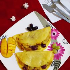 A picture of Mango Chilla Sandwich.