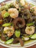 Kikil dan udang tumis lado hijau
