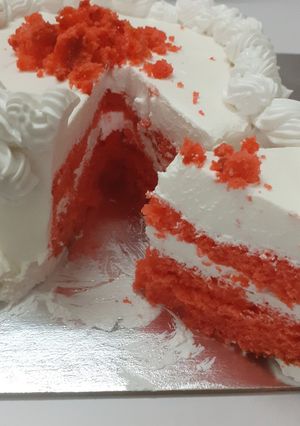 A picture of Red velvet cake.