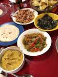 Fajitas de pollo marinado y calamar