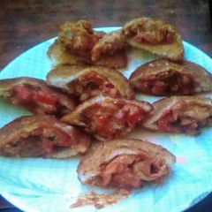 A picture of Creamy chicken pockets.