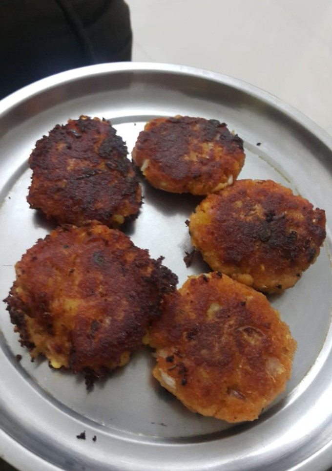 உருளைக்கிழங்கு கட்லெட் செய்முறை முக்கிய புகைப்படம்