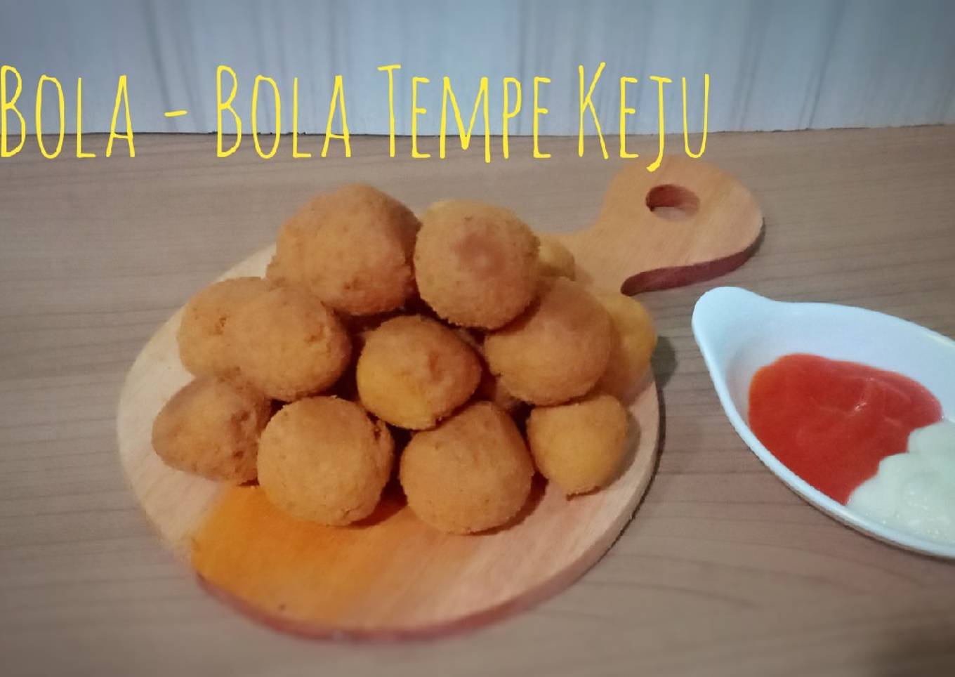 Bola Bola Tempe Keju