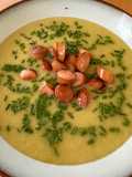 Kartoffelsuppe mit Würstchen