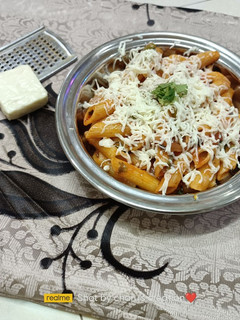 ચીઝ પાસ્તા (Cheese Pasta Recipe In Gujarati) રેસીપી મુખ્ય ફોટો