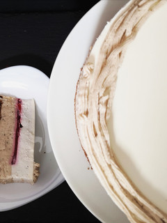 Málnás-csokis gesztenye torta recept fotója
