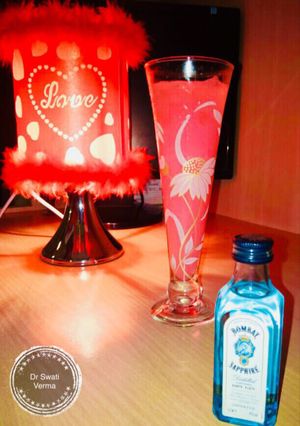 A picture of Angel's Delight Cocktail.