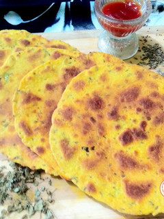 मसाला खाखरा (masala khakhra recipe in hindi) रेसिपी मुख्य फोटो
