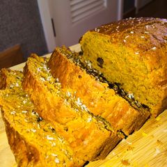 A picture of Carrot Cake loaf.