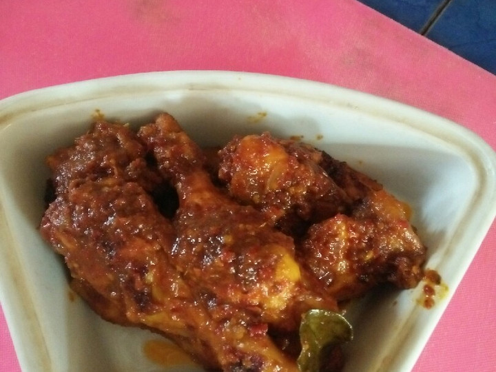 Bagaimana Menyiapkan Ayam panggang pedas Untuk Pemula