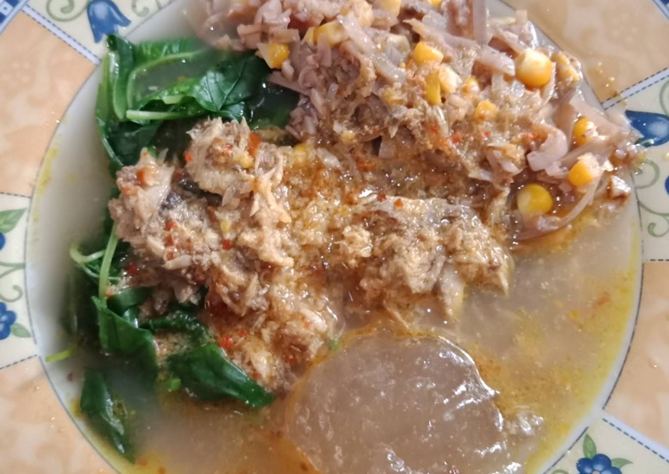 Papeda dg Ikan kuah kuning & sayur mayur