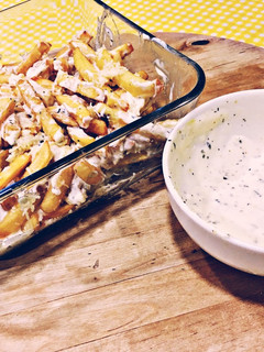 Una foto de Salsa patatas deluxe casera🍟🤪