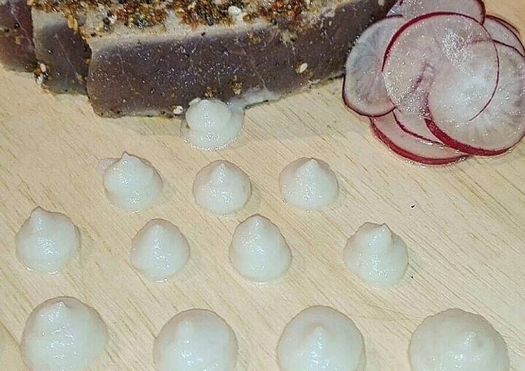 Tataki di tonno e topinambur