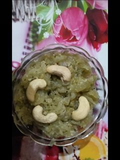 लौकी का हलवा (lauki ka halwa recipe in Hindi) रेसिपी मुख्य फोटो