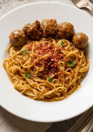Foto resep Spaghetti Instan Aglio Olio Plus Salome, Simpel tapi Nagih!