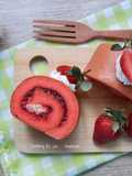 Strawberry Roll Cake