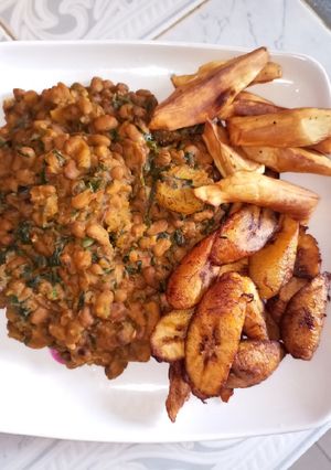 A picture of Beans and vegetable.