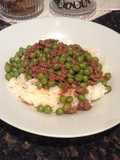 Bazella (Mince with peas and rice)
