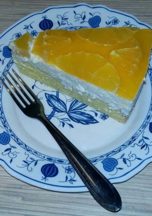 Narancsos túrótorta recept fotója