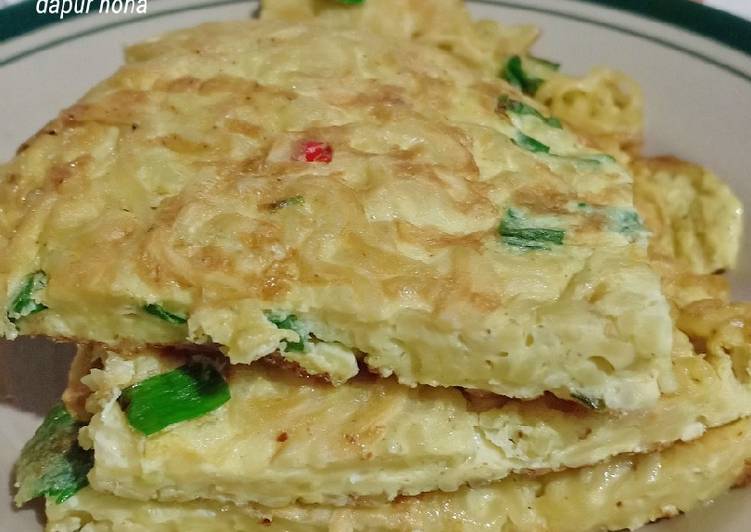 Resep Omlet mie yang Bisa Manjain Lidah