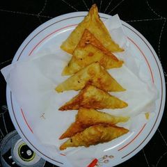 Keema/Qeema Samosa A picture of Keema/Qeema Samosa.