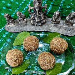 A picture of Churmaa Ladoo.