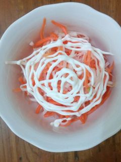 Foto resep Salad ala hokben (acar wortel lobak)