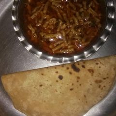 A picture of Sev ki sabzi.