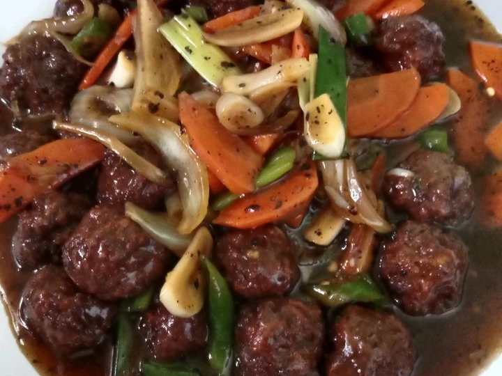 Langkah Gampang Membuat Resep Bola bola daging sapi lada hitam Anti Ribet, Mantap